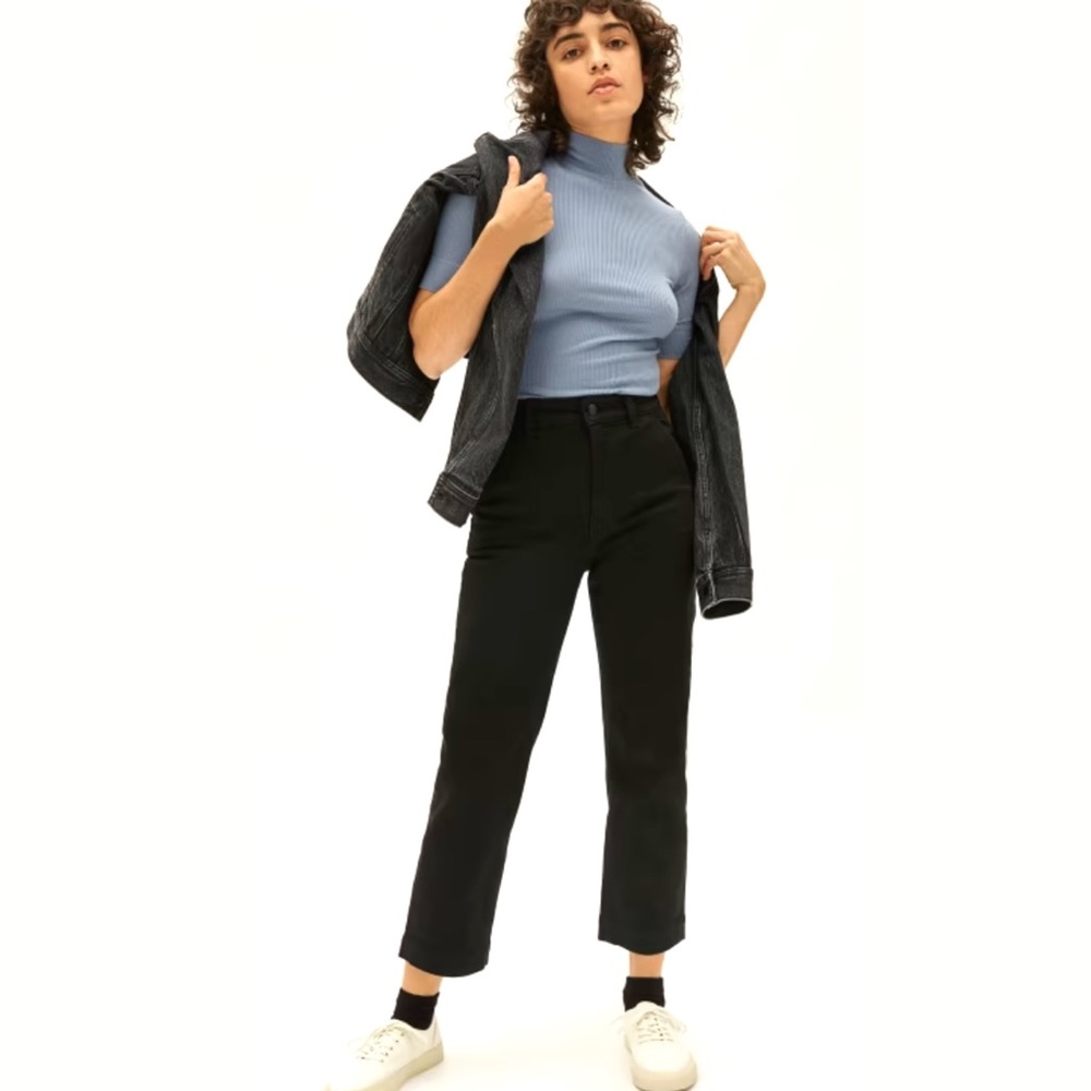 Everlane The Straight-Leg Crop Pant Black